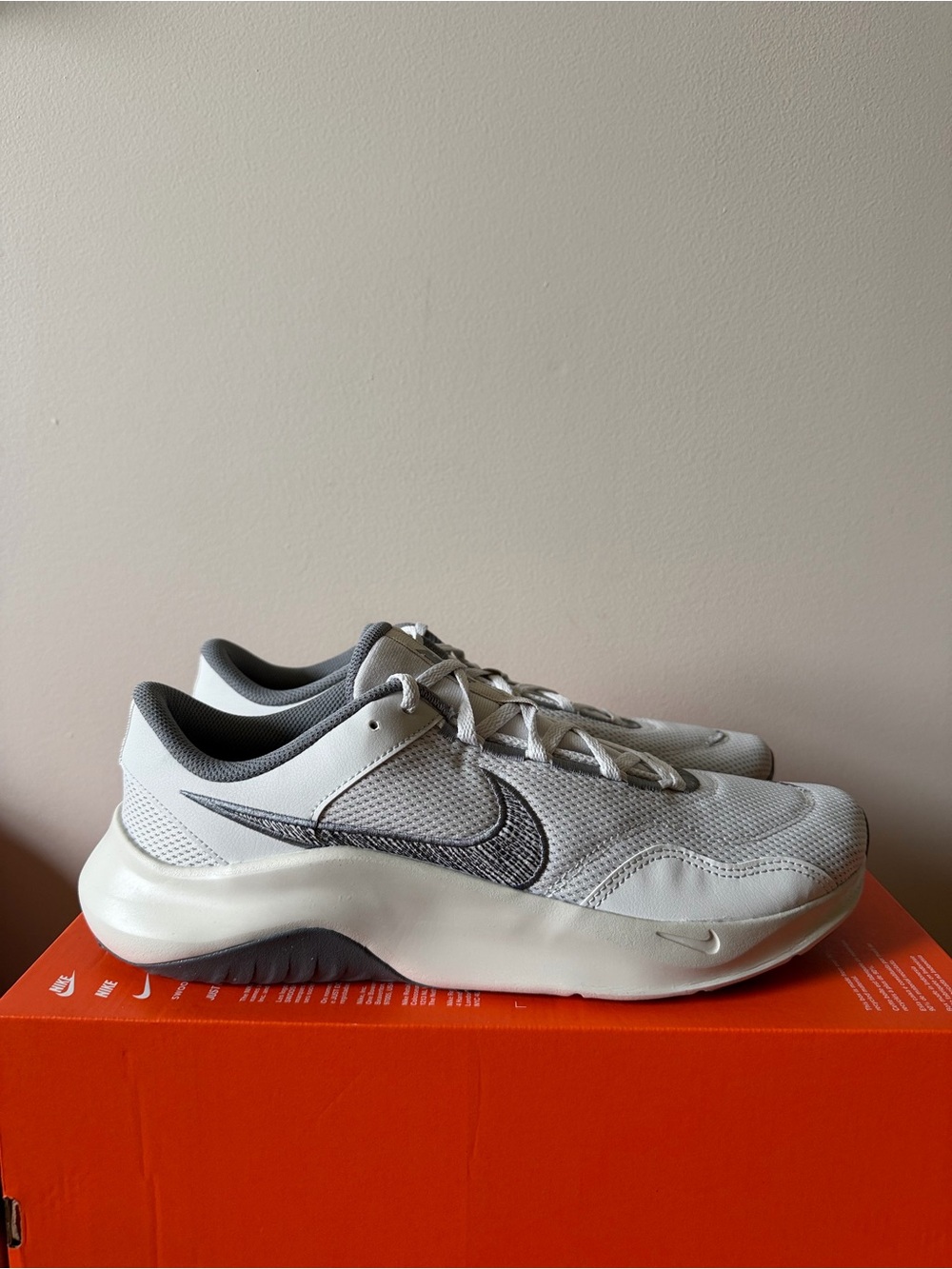 Nike Legend Essential 3 Photon Grey DM1120-005 Men’s Size 10